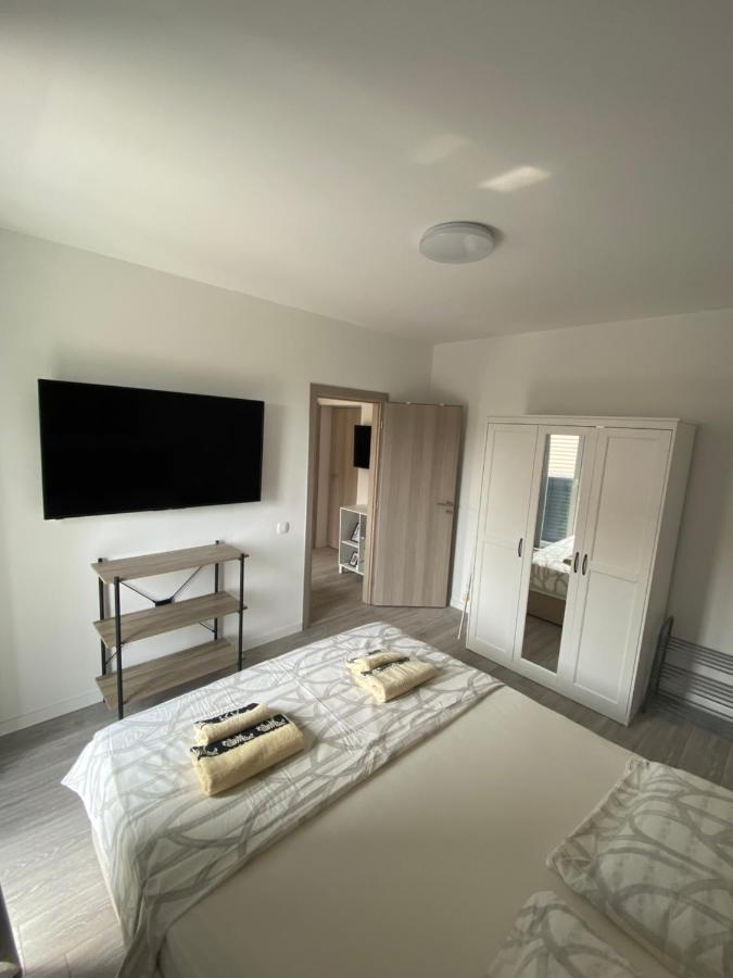 Apartments Ena Kaštela Kültér fotó
