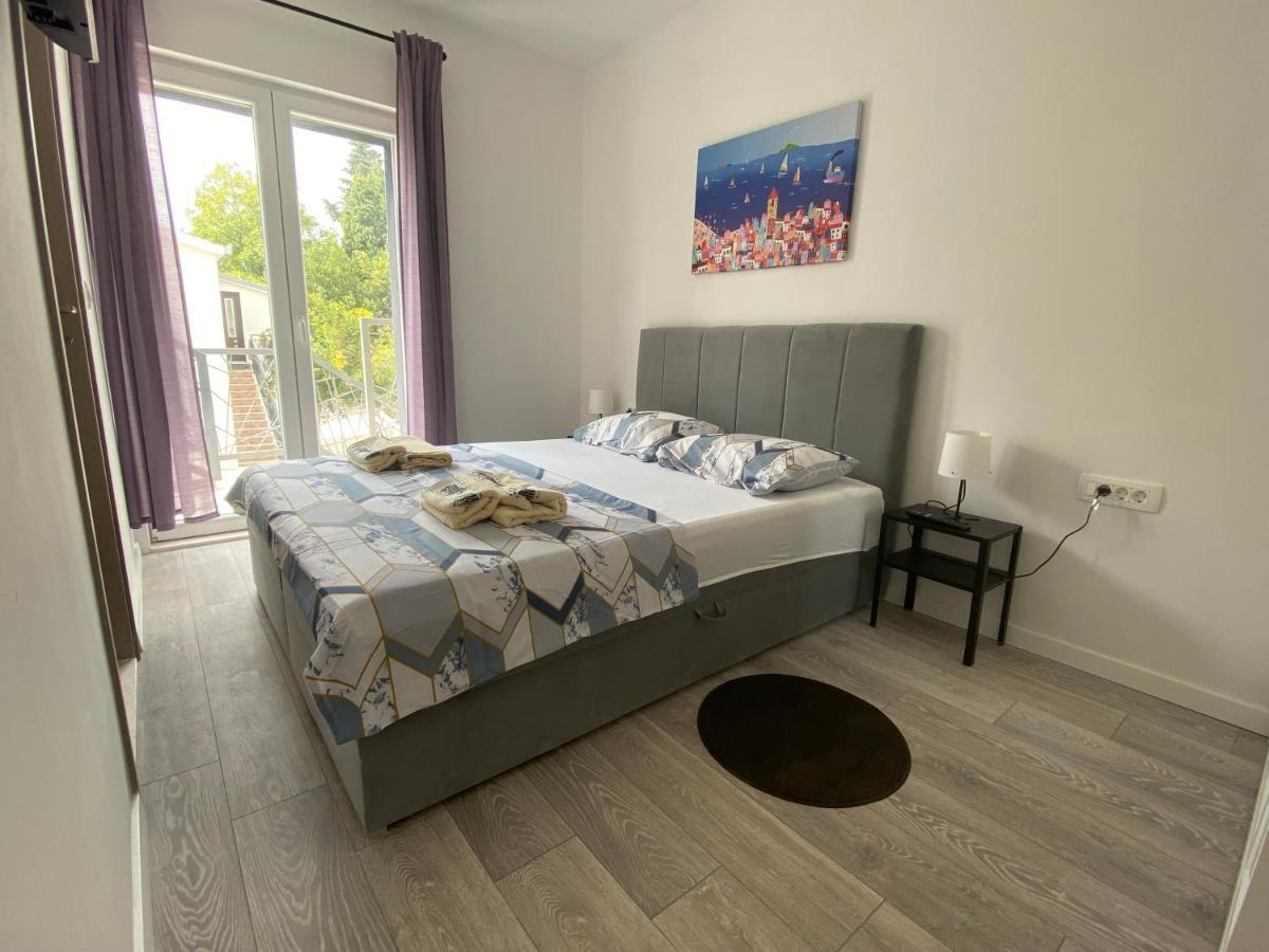 Apartments Ena Kaštela Kültér fotó