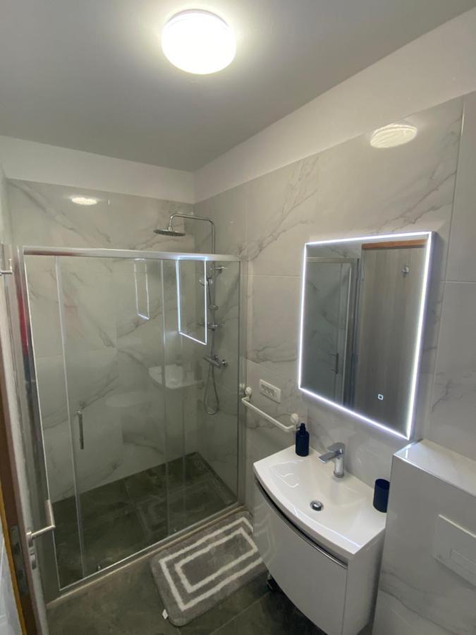 Apartments Ena Kaštela Kültér fotó
